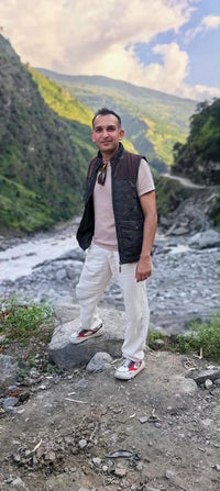 Neel G, seller on PurvX India