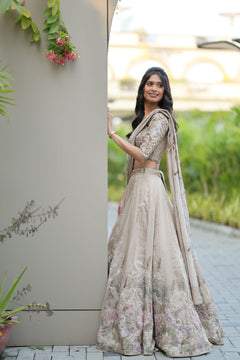 Aayushi P, seller on PurvX India
